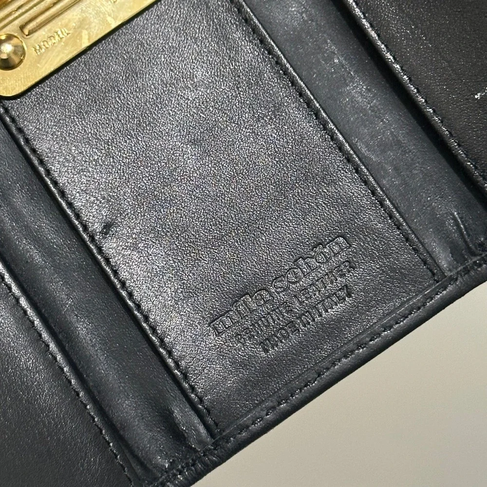 Mila Schon Black Leather Key Holder Case Wallet